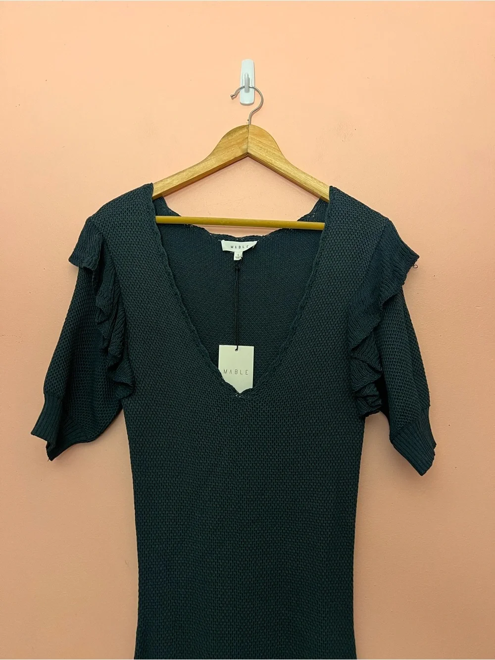 NWT Mable Green Faith Shoulder Ruffle Knit Dress Large